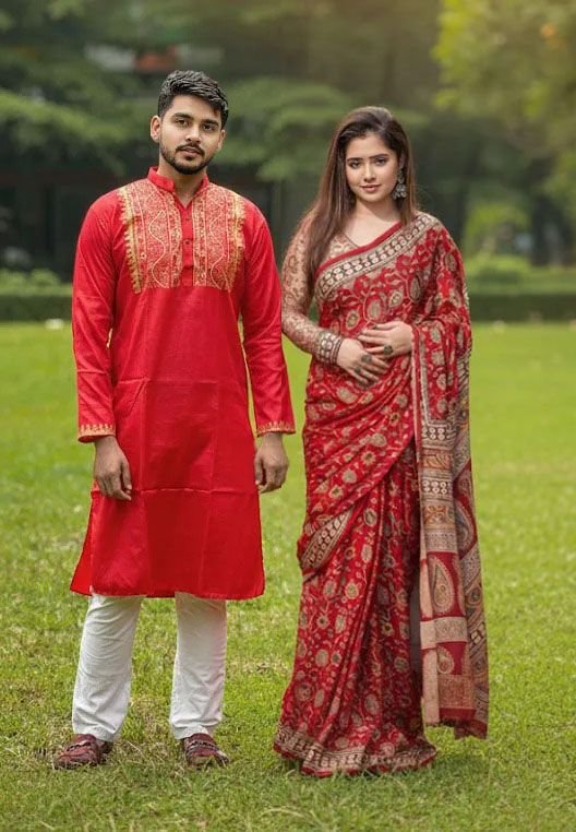 কাপল ড্রেস কালেকশন চান্দুরি সিল্ক শাড়ি ও ধুপিয়ান পাঞ্জাবি